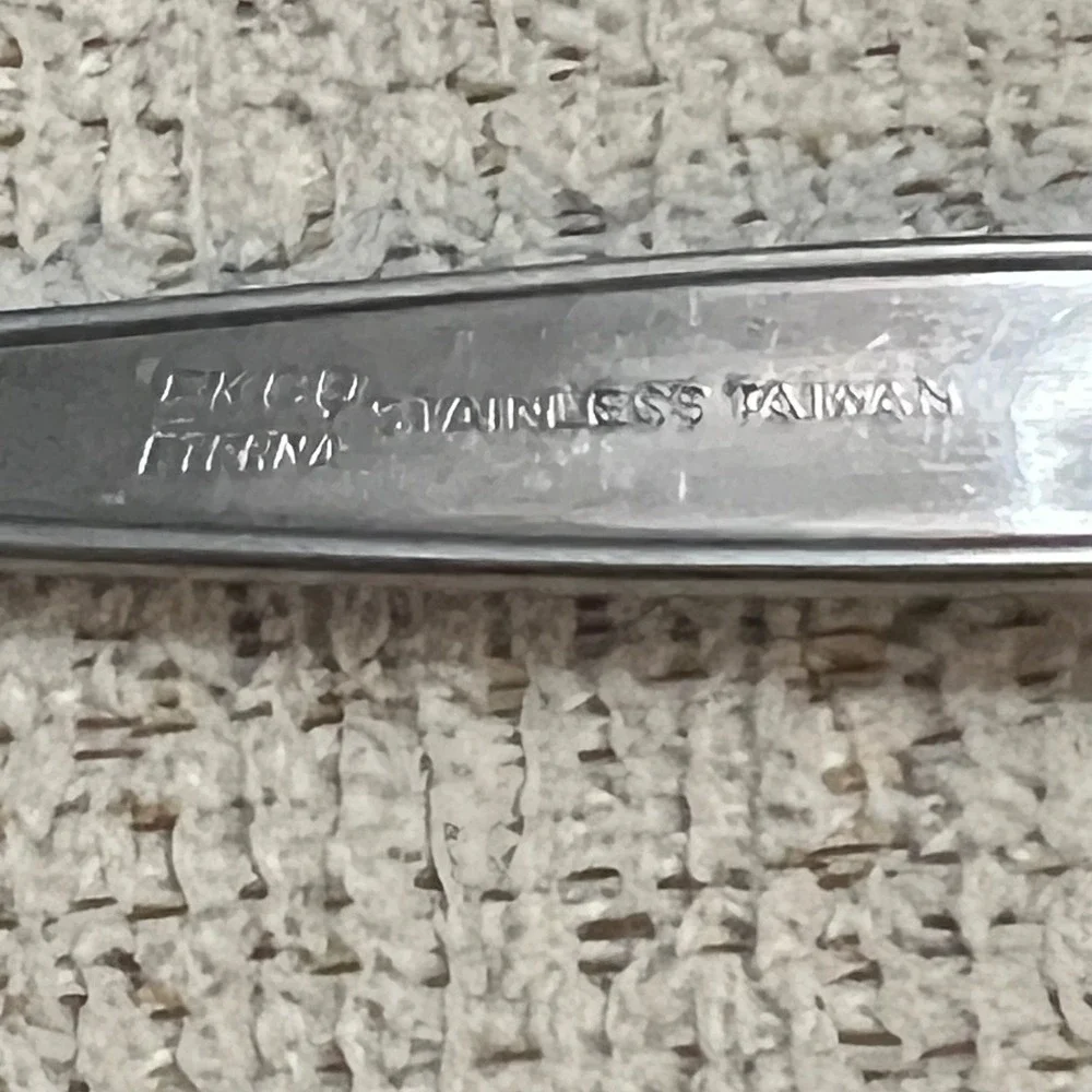 Ekco Eterna Stainless Steel‎ Teaspoon Floral Pattern Vintage Flatware Taiwan